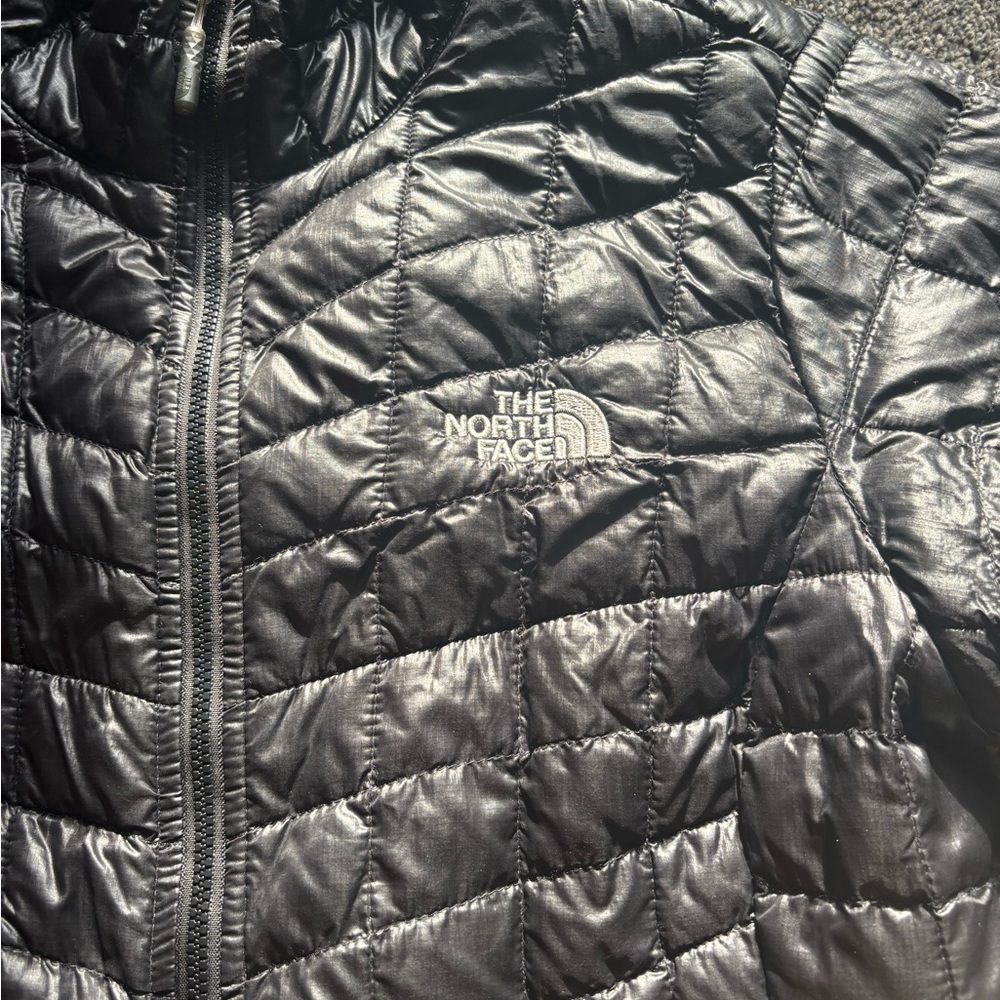 Sz S The North Face Thermoball Women's Black Quilted Jacket - Picture 4 of 14